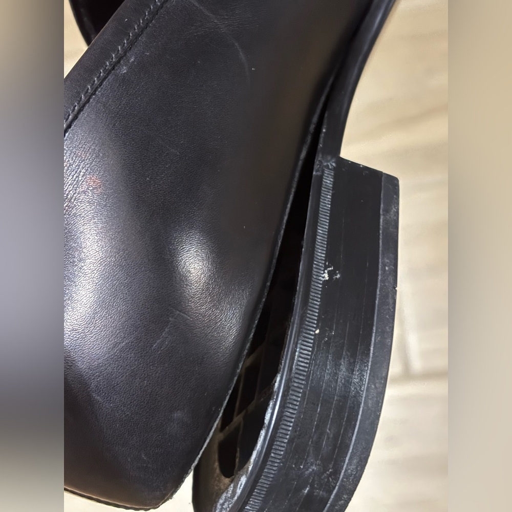 Salvatore Ferragamo Black Leather Slip-On Loafers - Picture 4 of 5